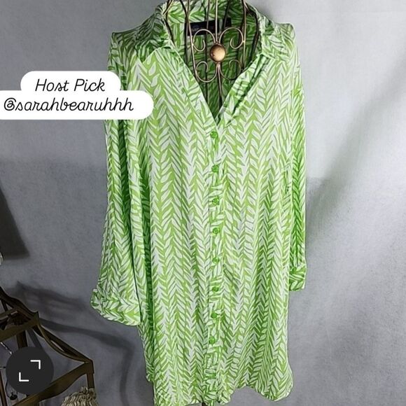 Vibrant Green Leaf Pattern Flowy 3/4 Sleeve Tunic Size 2X Smocking - Picture 1 of 12